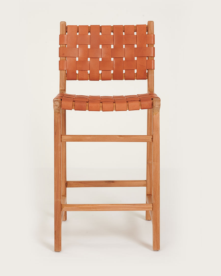 Ambra - Set of 2 Bar chairs in solid teak and brown woven cowhide leather
