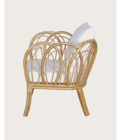 Aurora - Sillón de jardín de ratán con cojín blanco
