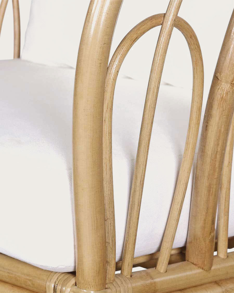 Aurora - Rattan garden armchair with white cushion