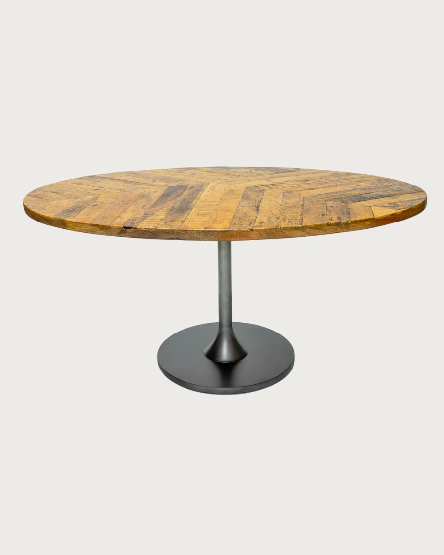 Leaf Black - Ovaler Massivholztisch für 8 Personen, Mangoholz-Platte & Tulpenfuß in Mattschwarz