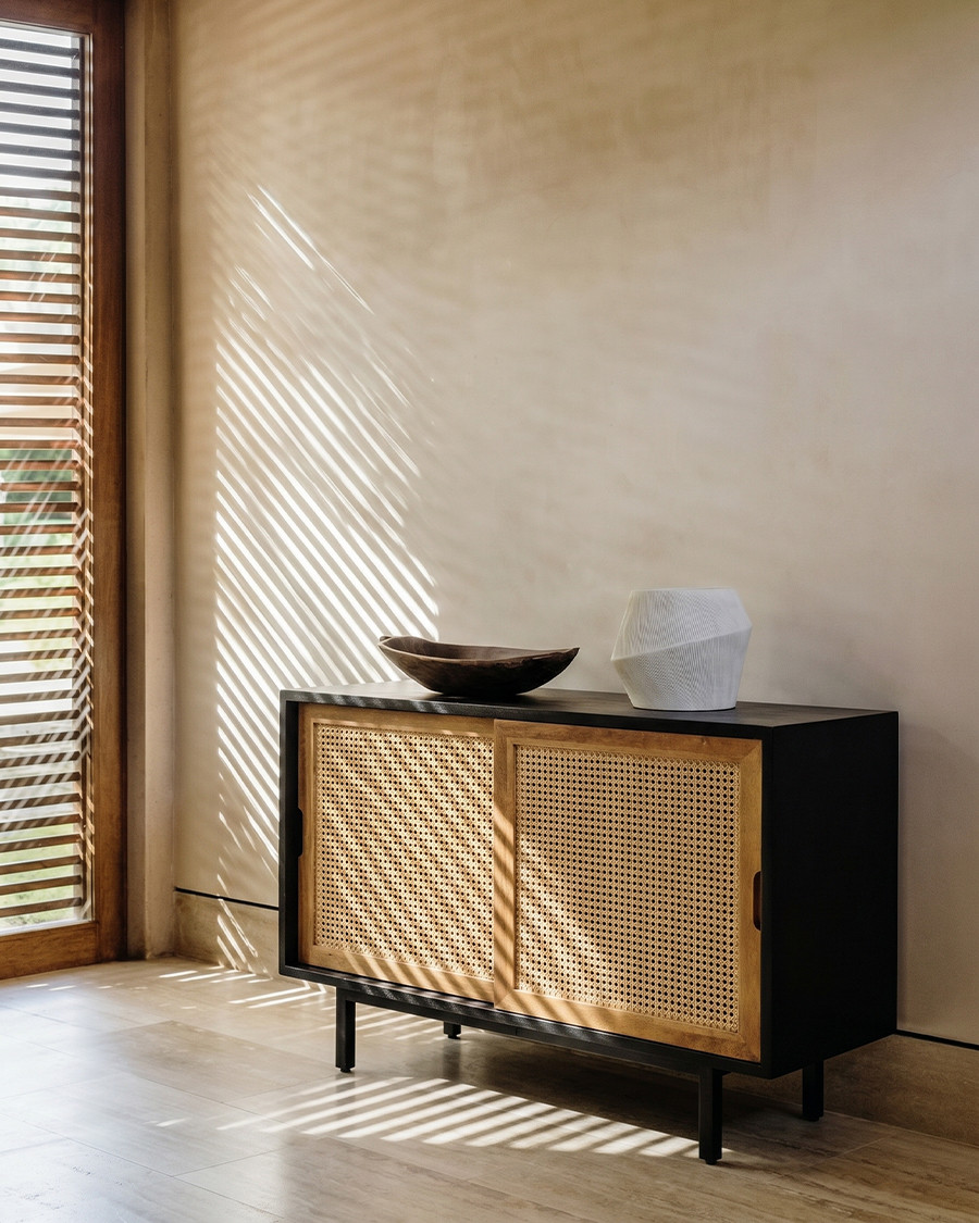 Noma – Kleines Sideboard...