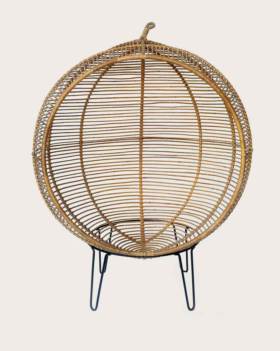 Ego - Silla Egg con patas de ratán tejido