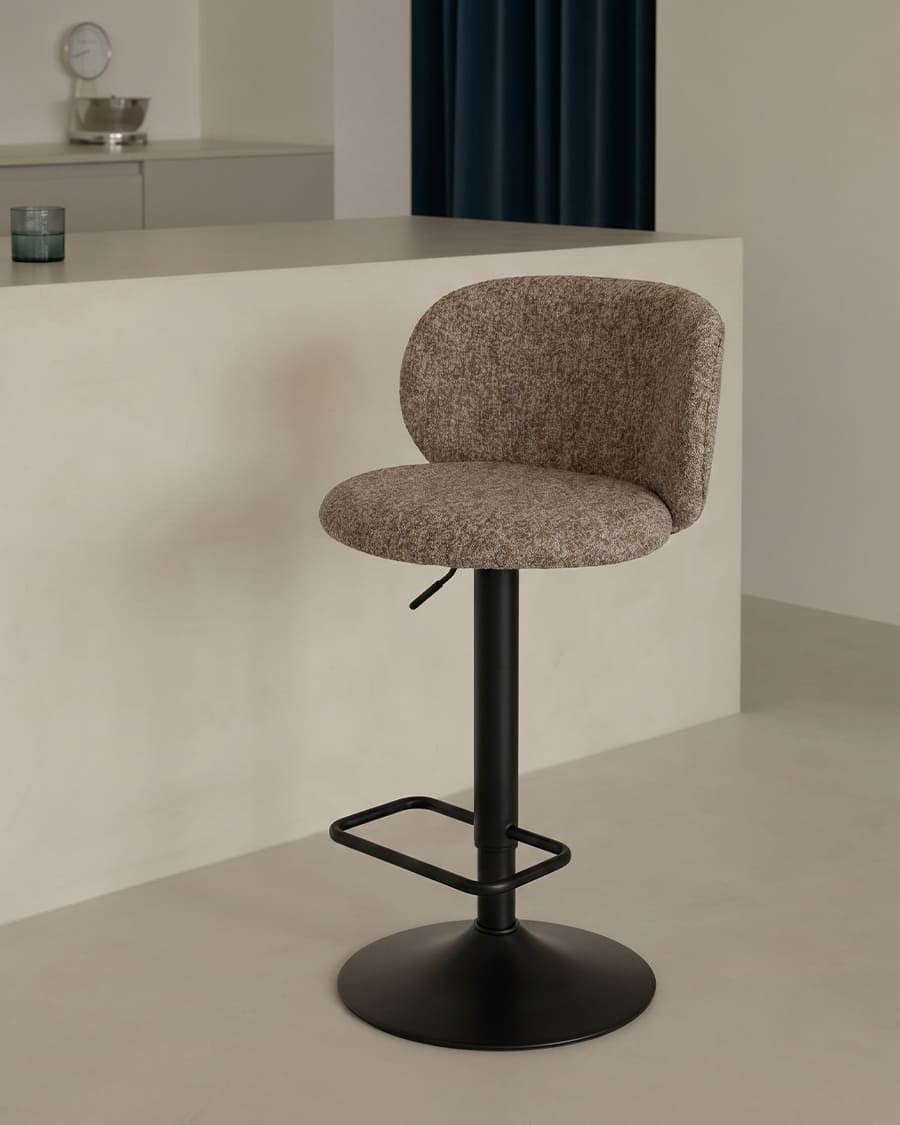 Chaise de bar en tissu marron clair