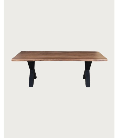 Hino - Mesa de comedor de madera maciza de acacia y metal.