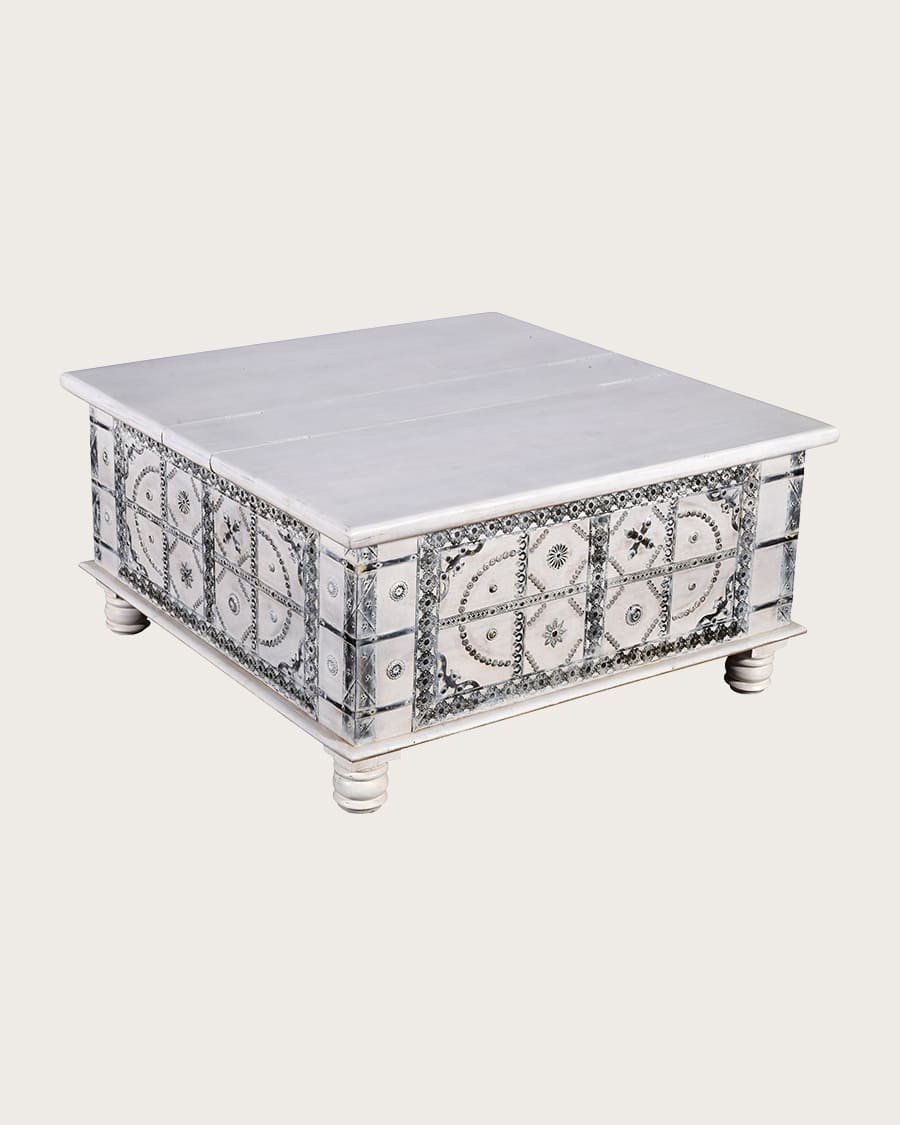 Bharata - Table basse coffre en bois massif de manguier sculpté