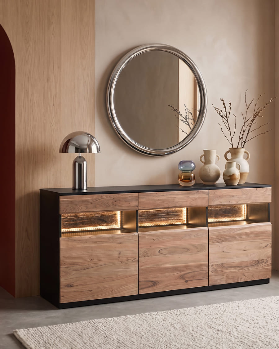Leo - Low acacia wood...